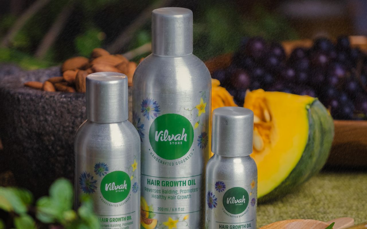 Best herbal hair oil for hair growth in Pakistan with natural botanicals